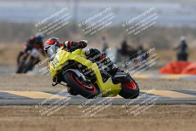 media/Mar-02-2025-Race Pace (Sun) [[8bec80ae00]]/12-Vested (Turn 2) 1111am/